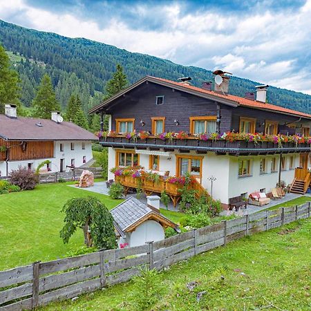 Gaestehaus Geir Apartment Obernberg am Brenner Bagian luar foto